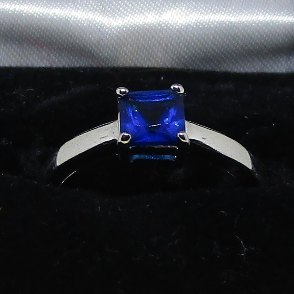 Small Solitaire Stone Set Ring - image 2